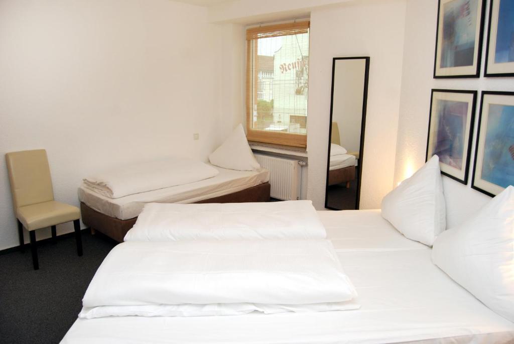 Hotel Rheinischer Hof Erkrath Quarto foto